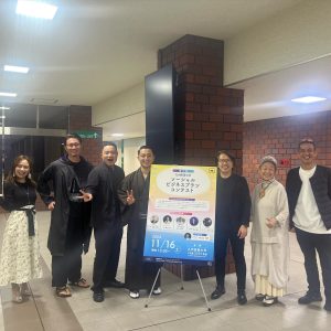 ソーシャルビジネスプランコンテスト 男女7人の記念撮影